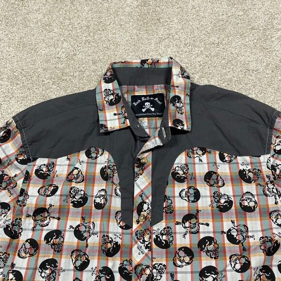 Rock Roll N Soul Shirt Mens L Skulls AOP Lightweight Western Grunge Y2K Biker - Picture 3 of 8